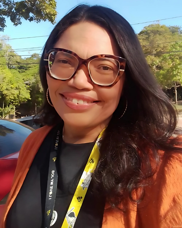 Carla Paxiúba